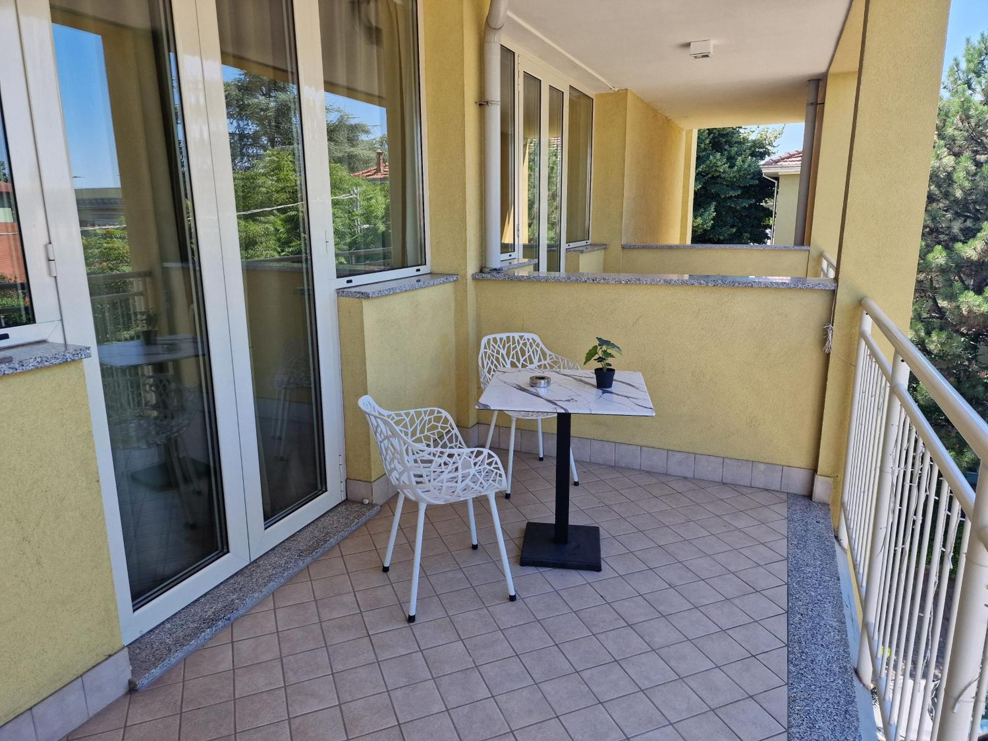 Hotel Giallo