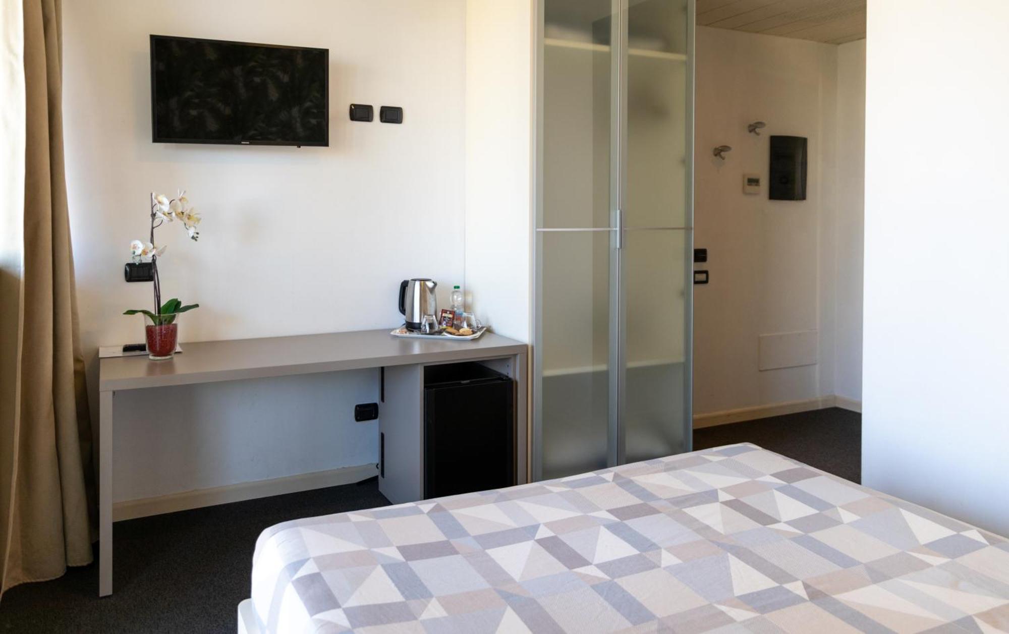 Giallo Hotel 3*